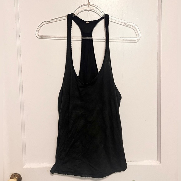 Lululemon Singlet Striped Black Racerback Tank $68 Size 6 - Picture 1 of 3